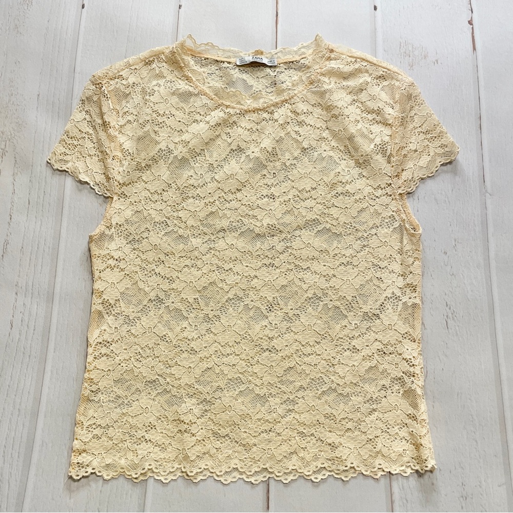Zara - Women’s Ivory Coast Lace Short Sleeve Top *